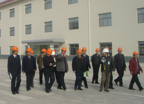 國家農(nóng)業(yè)部、財(cái)政部以及甘肅省農(nóng)業(yè)廳、財(cái)政廳等領(lǐng)導(dǎo)到公司考察調(diào)研