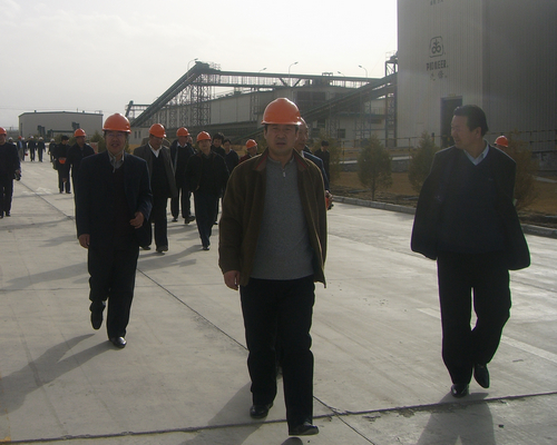 國家農(nóng)業(yè)部、財(cái)政部以及甘肅省農(nóng)業(yè)廳、財(cái)政廳等領(lǐng)導(dǎo)到公司考察調(diào)研